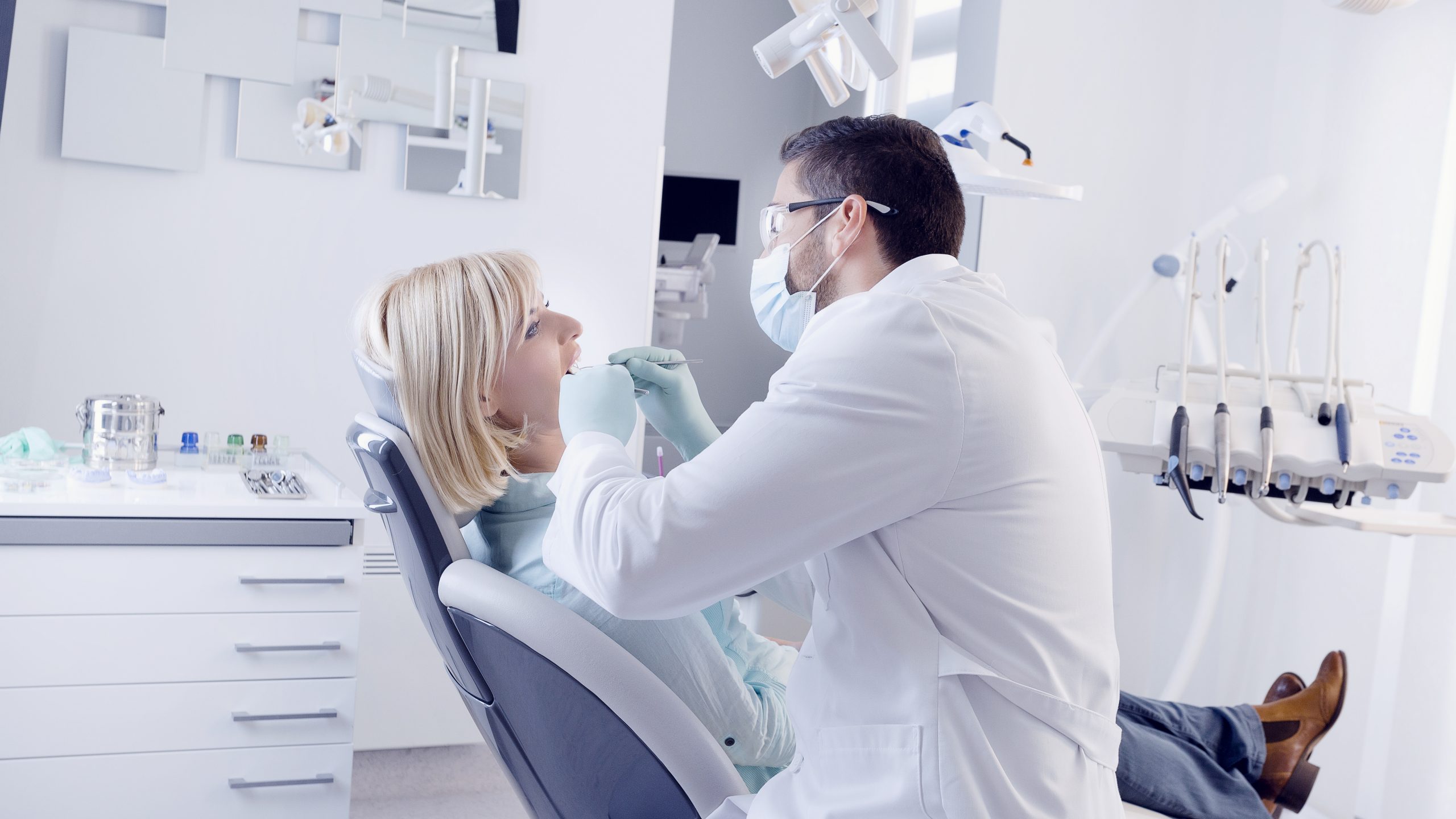 Dentist in Hicksville, NY